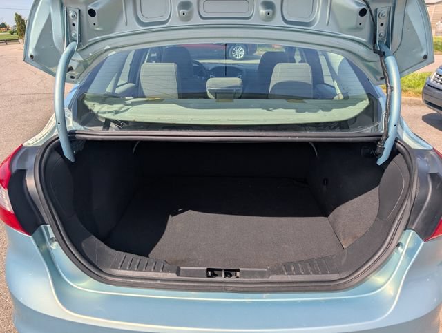 Used 2012 Ford Focus SE FWD image 17