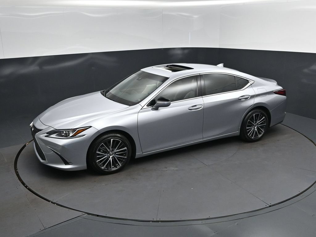 Used 2025 Lexus ES 350 w/ Premium Package FWD image 31