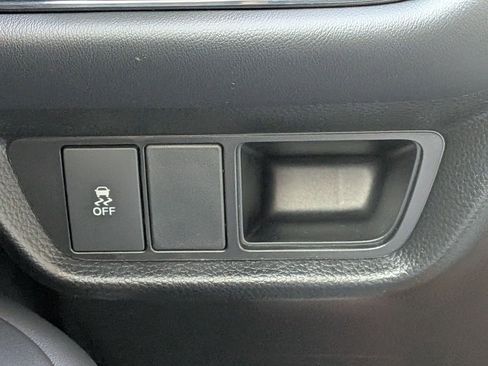 New 2026 Honda HR-V LX image 16