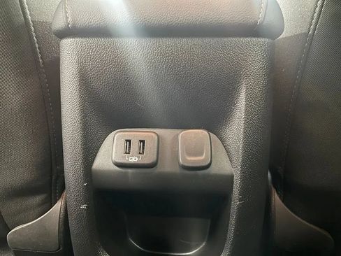 Used 2022 Chevrolet Colorado LT w/ LT Convenience Package AWD/4WD image 19