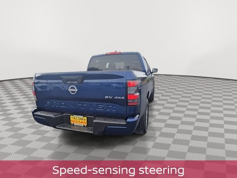 Used 2023 Nissan Frontier SV image 8