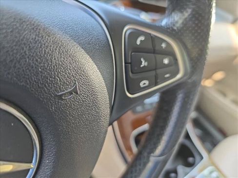 Used 2016 Mercedes-Benz GLC 300 4MATIC image 19