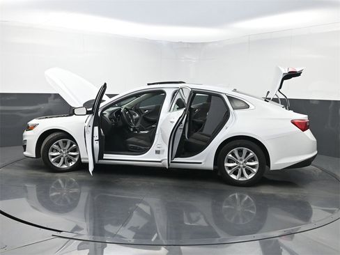 Used 2024 Chevrolet Malibu LT image 33