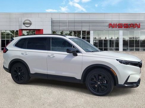 Used 2024 Honda CR-V Sport Touring image 2