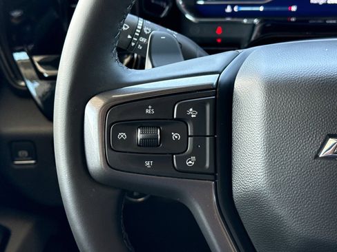 Used 2025 Chevrolet Silverado 1500 ZR2 w/ Technology Package AWD/4WD image 36