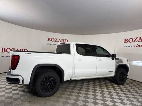 Used 2021 GMC Sierra 1500 Elevation AWD/4WD image 9