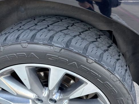 Used 2018 Lincoln Navigator Select w/ Technology Package image 8