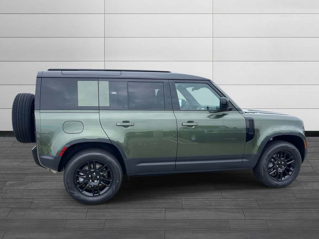 New 2026 Land Rover Defender 110 S AWD/4WD image 6