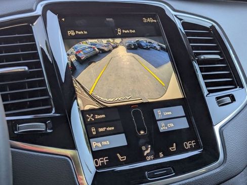 Used 2022 Volvo XC90 T8 R-Design w/ Advanced Package image 23