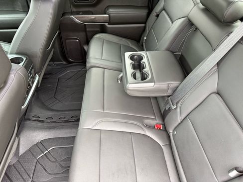 Used 2019 Chevrolet Silverado 1500 LTZ image 16