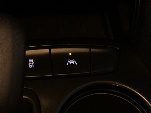 Used 2023 Chevrolet TrailBlazer LT w/ Convenience Package image 27