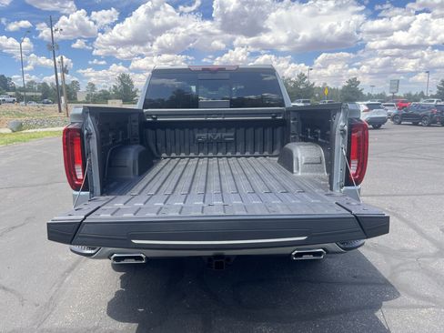 New 2026 GMC Sierra 1500 Denali w/ Technology Package AWD/4WD image 12