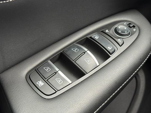 Used 2023 INFINITI QX55 Luxe w/ Cargo Package image 22