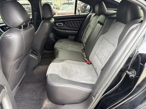 Used 2018 Ford Taurus SHO AWD/4WD image 24