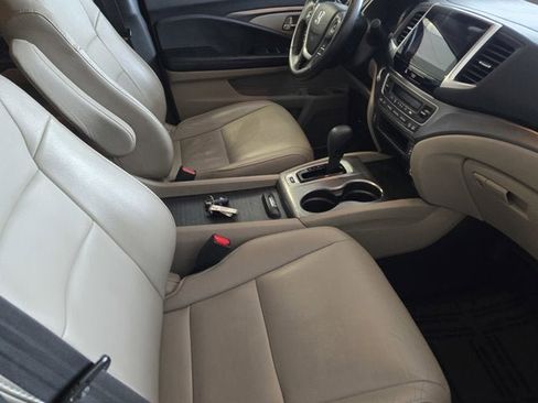 Used 2018 Honda Pilot EX-L image 4