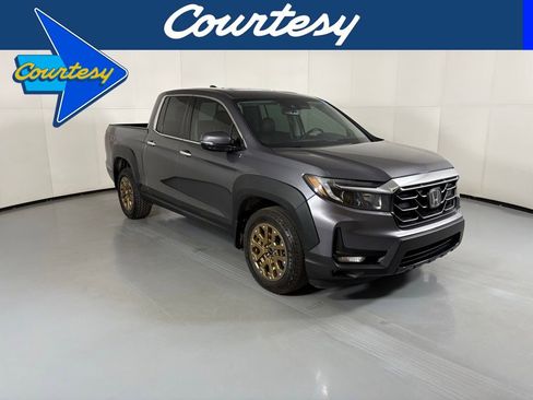 Used 2022 Honda Ridgeline RTL-E image 1