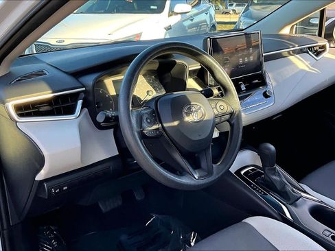 Used 2024 Toyota Corolla LE image 17