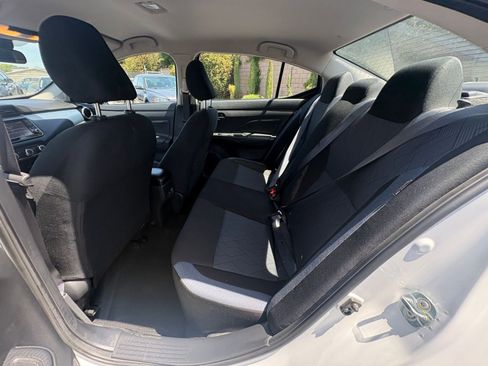 Used 2025 Nissan Versa SV FWD image 23