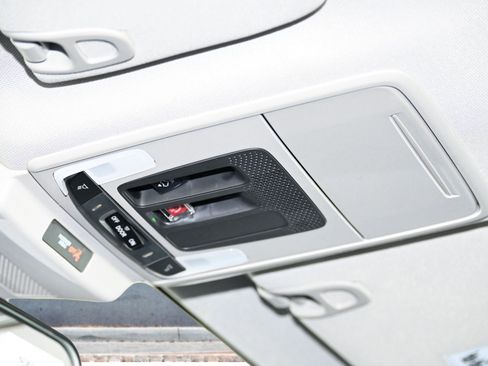 New 2026 Honda Accord SE image 25