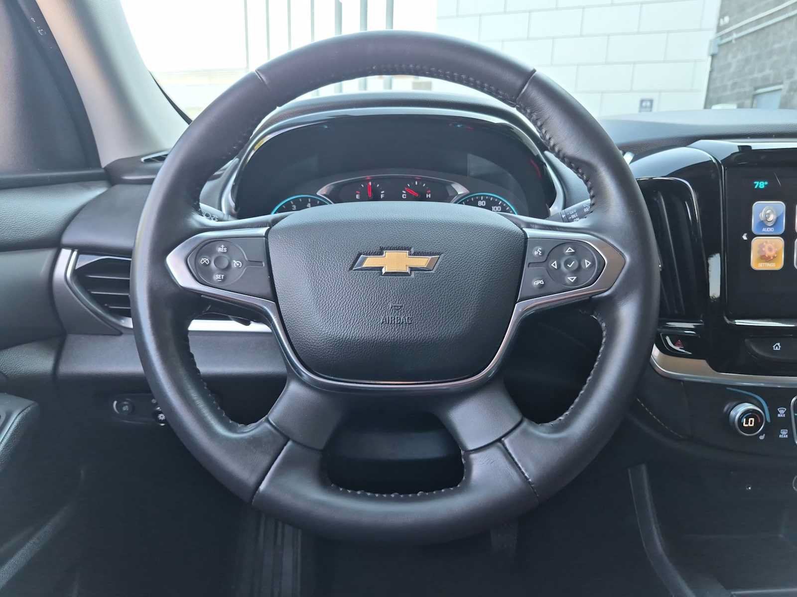 Used 2018 Chevrolet Traverse LT AWD/4WD image 21