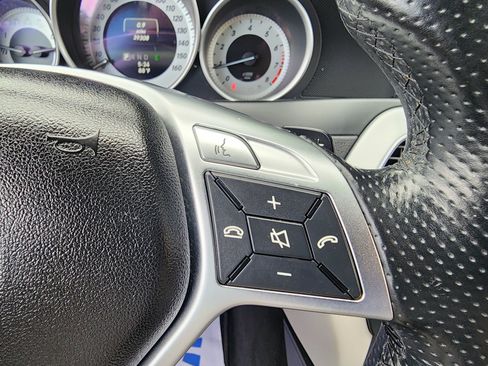 Used 2014 Mercedes-Benz C 250 Coupe image 36
