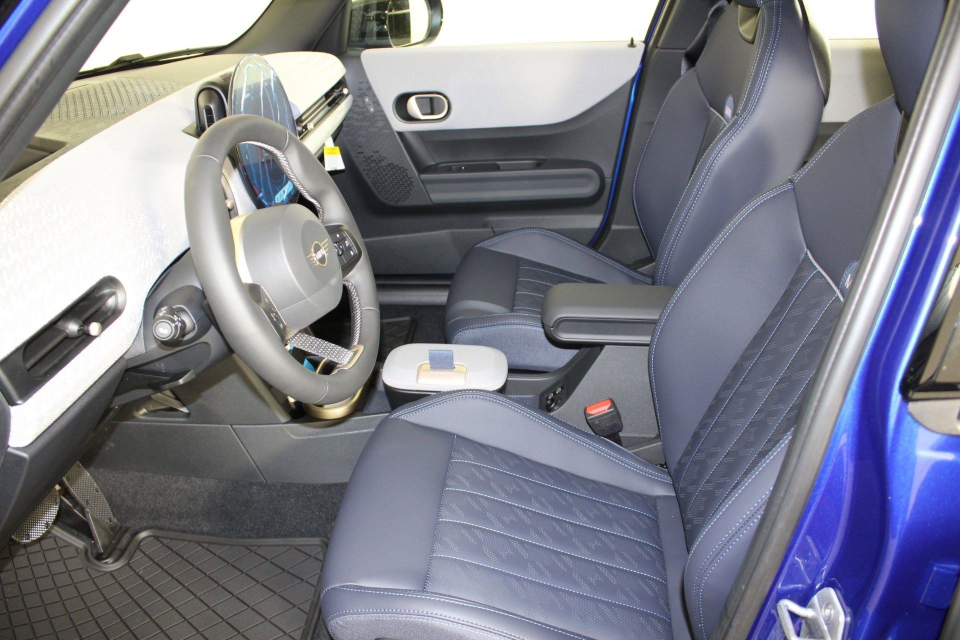 Used 2026 MINI Cooper S FWD image 5