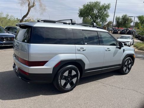 Used 2025 Hyundai Santa Fe SEL FWD image 20