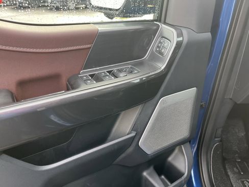 Used 2022 Ford F150 Lariat w/ Equipment Group 502A High image 19