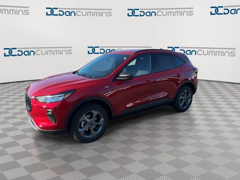 New 2026 Ford Escape ST-Line w/ Tech Pack #1 AWD/4WD image 4