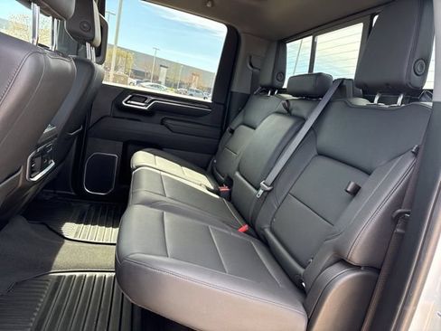 Used 2025 Chevrolet Silverado 2500 LTZ w/ LTZ Convenience Package AWD/4WD image 14