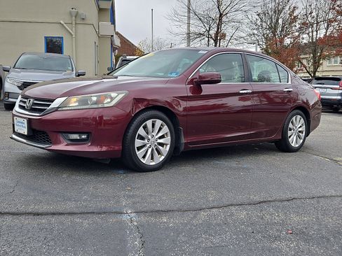 Used 2014 Honda Accord EX image 3