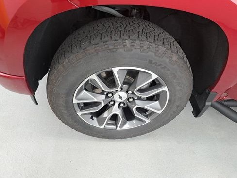 Used 2023 Chevrolet Silverado 1500 RST AWD/4WD image 26