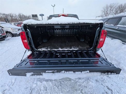 Used 2019 Chevrolet Colorado Z71 image 17
