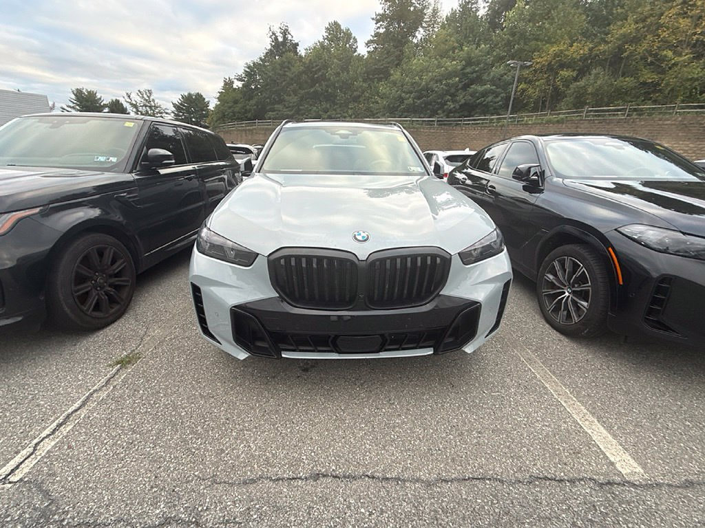 Used 2026 BMW X5 xDrive40i AWD/4WD image 9