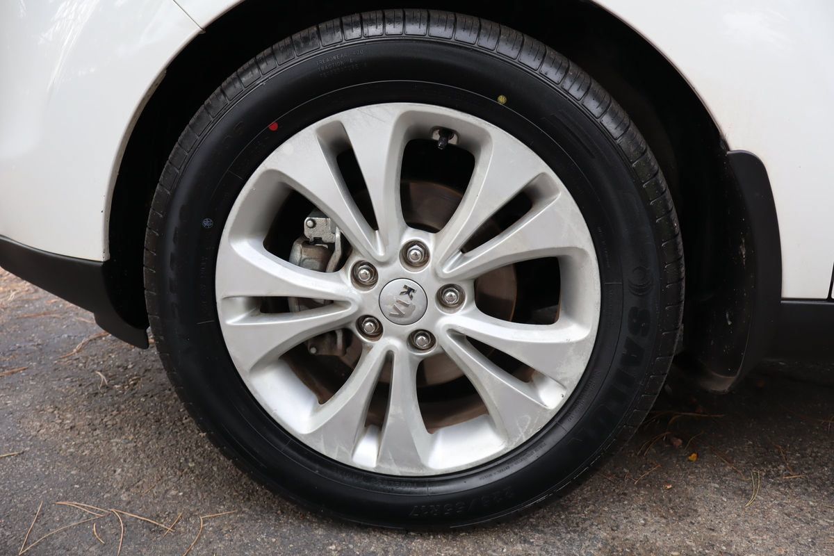 Used 2015 Kia Soul + FWD image 40