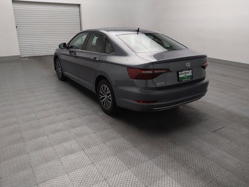 Used 2021 Volkswagen Jetta SE w/ SE Cold Weather Package FWD image 5