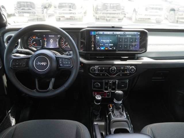 Used 2024 Jeep Wrangler Unlimited Sport AWD/4WD image 5