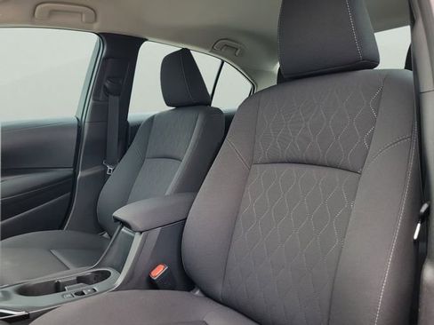 Used 2026 Toyota Corolla LE image 18