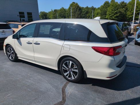 Used 2019 Honda Odyssey Elite image 5