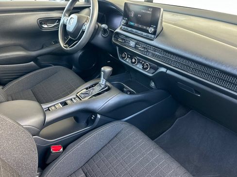 Used 2024 Honda HR-V LX image 15