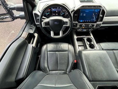 Used 2022 Ford F250 Lariat w/ Lariat Ultimate Package image 11