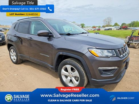 Used 2019 Jeep Compass Latitude w/ Cold Weather Group AWD/4WD image 5