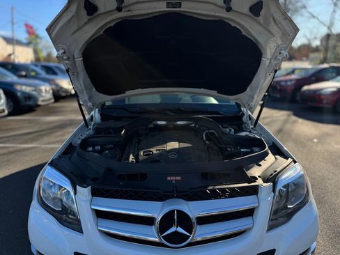 Used 2013 Mercedes-Benz GLK 350 4MATIC image 10