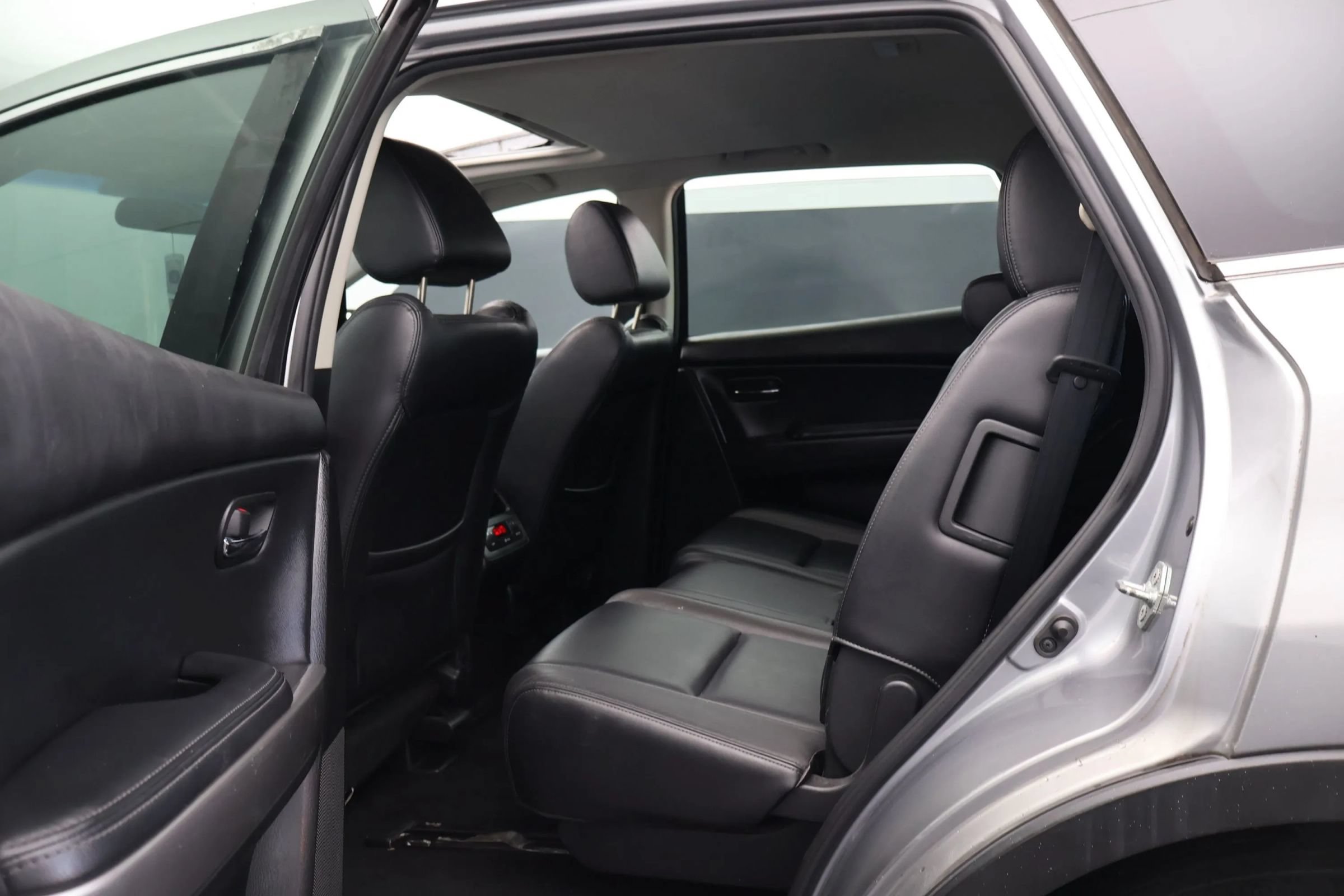 Used 2012 MAZDA CX-9 Touring w/ Moonroof & Bose Audio Pkg AWD/4WD image 15