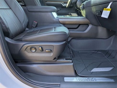 New 2026 Chevrolet Silverado 2500 High Country w/ Technology Package image 40