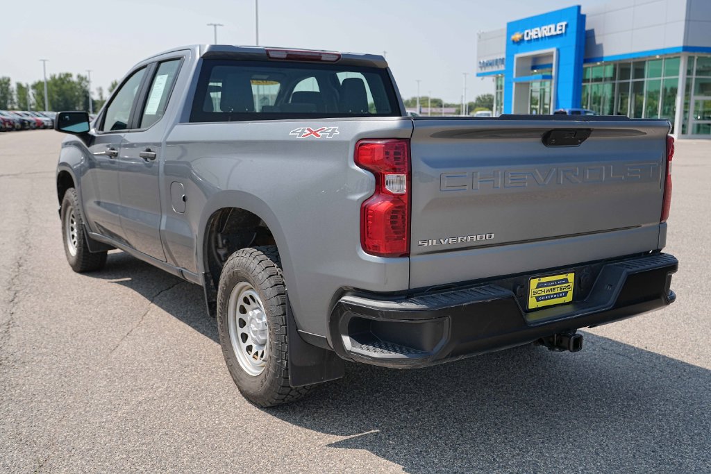 Used 2021 Chevrolet Silverado 1500 W/T w/ WT Fleet Convenience Package AWD/4WD image 9