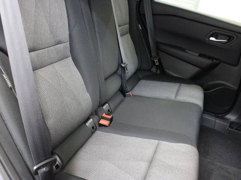 Certified 2026 Nissan Rogue SV FWD image 19
