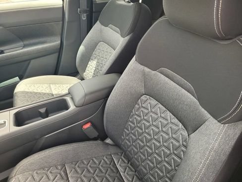 New 2026 Nissan Kicks SV w/ Interior Electronics Package AWD/4WD image 8