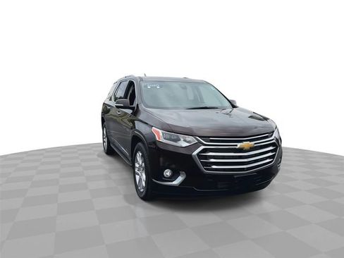 Used 2020 Chevrolet Traverse High Country w/ LPO, Floor Liner Package AWD/4WD image 2