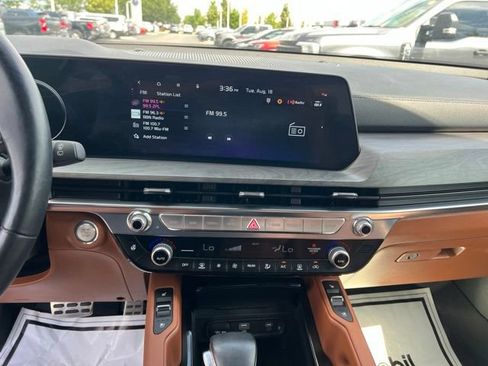 Certified 2024 Kia Telluride SX Prestige X-Line AWD/4WD image 17